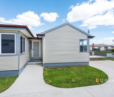 Fully Renovated Unit - Photo 6