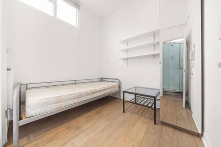 Studio to rent - Photo 2