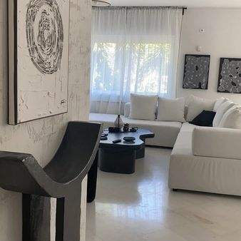 Διαμέρισμα, προς ενοικίαση - 190 τ.μ. - Photo 1