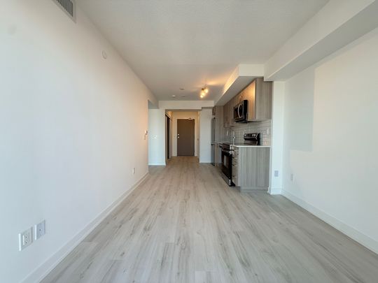 For Lease - 1010 Sandy Beach Road Unit# 502, Pickering, Ontario - Photo 1