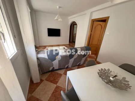 Apartamento en alquiler en Barrio de los Periodistas - Foto 2