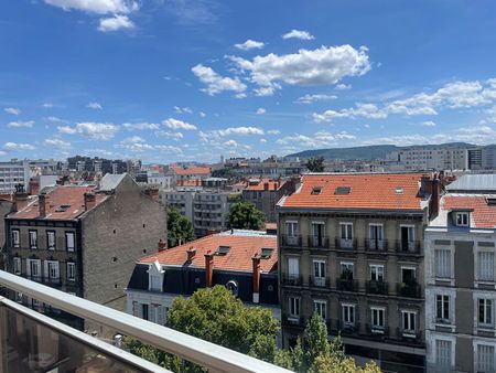 Location appartement 3 pièces, 70.00m², Clermont-Ferrand - Photo 2