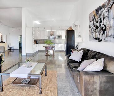 Luxury Villa for rent in Marbella Del Este, Andalusia - Photo 6