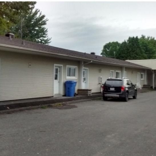INFO par TÉLÉPHONE, Logement chauffé/éclairé, câble vidéotron fournis, à partir de 650 $ par mois,(disponible 1 1/2, 2 1/2 et 3 1/2) PAS D'ANIMAUX - Photo 1
