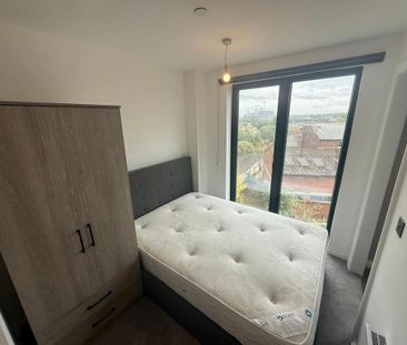 1 bedroom apartment to rent - Photo 2