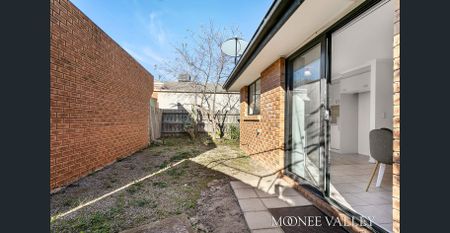 Low Maintenance Life-Style - Photo 5