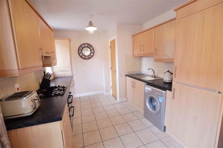 4 Dunmore Place, Belfast, BT15 3GP - Photo 5