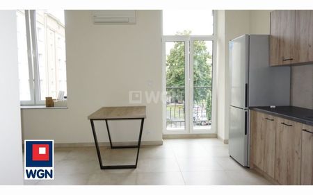 Mieszkanie na wynajem w bloku Częstochowa, Śródmieście - Zdjęcie 4