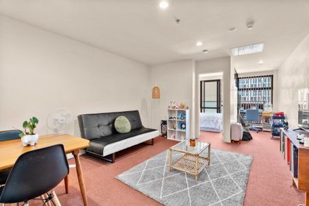 Don't miss out! - Photo 4