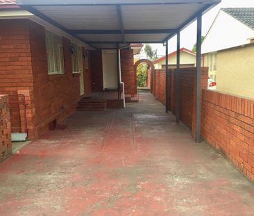 Superb Family Home - Highly Sought Location - Photo 6