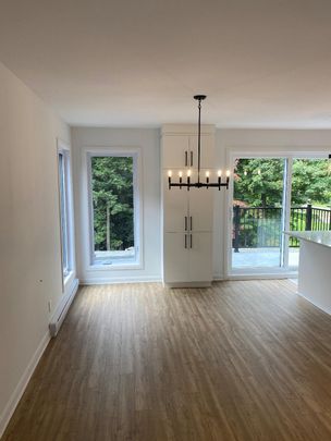 Appartement - 02-592 Rue St-Charles S. - Photo 1