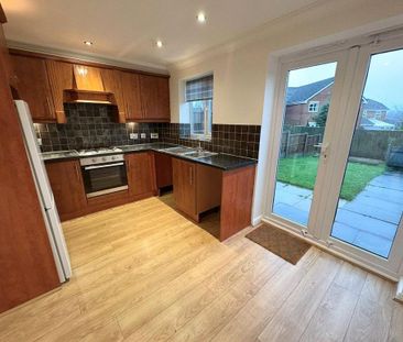 2 bedroom terraced house to rent - Photo 4