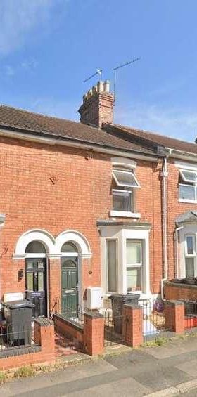 Hythe Road, Swindon, SN1 - Photo 1