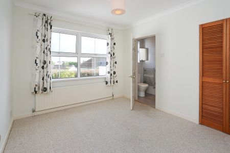 61 Barn Hill, Donaghadee, BT21 0QA - Photo 5