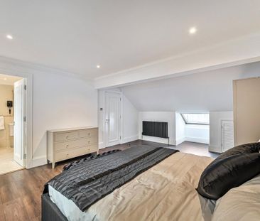 3 bedroom mews to rent - Photo 6