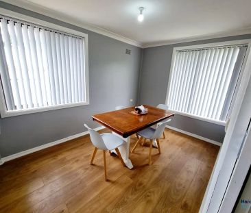 “4 bedroom Home” - Photo 3