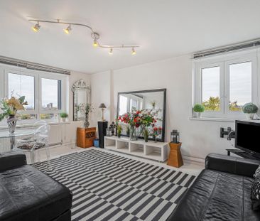 Hatfield Close - Photo 1