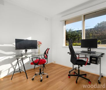 Spacious Unit - Great Location! - Photo 4