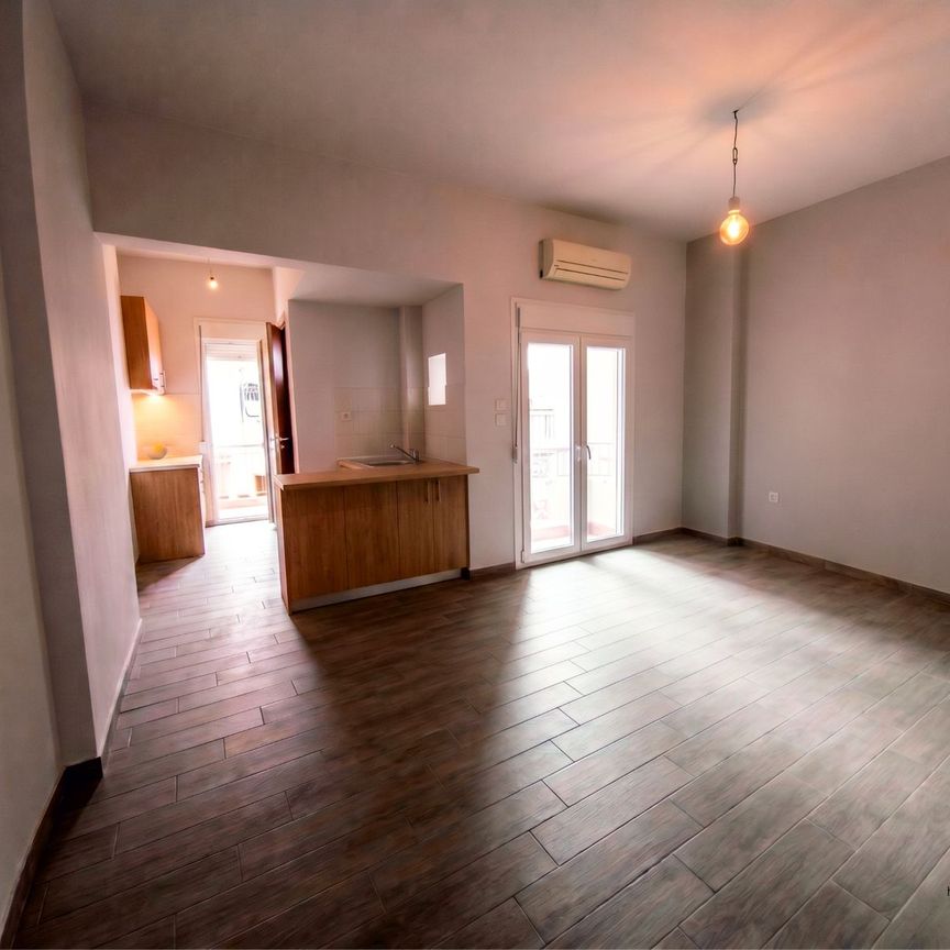 Studio/Γκαρσονιέρα για ενοικίαση - Νεάπολη, - Photo 1