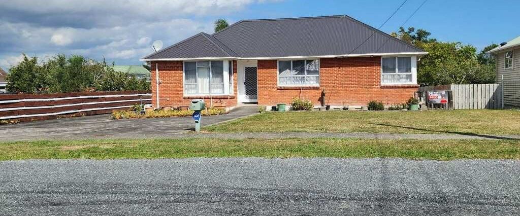 Brick & Tile Family Home - Dargaville - Photo 1