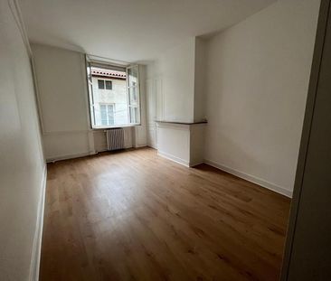 : Appartement 109.27 m² à SAINT-ETIENNE - Photo 1