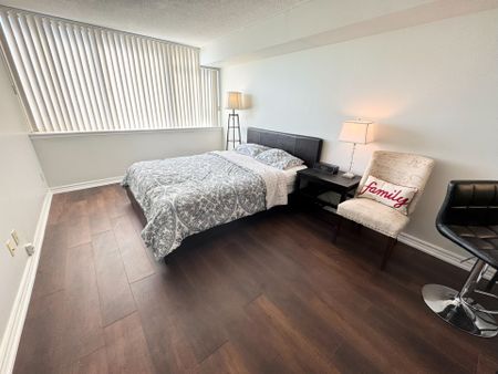 For Lease - 11753 Sheppard Avenue Unit# 622, Toronto, Ontario - Photo 4