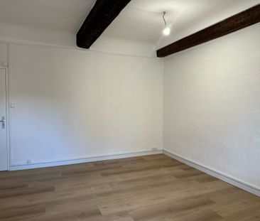 Location Appartement 2 pièces 47m² TOULON 83000 - Photo 6