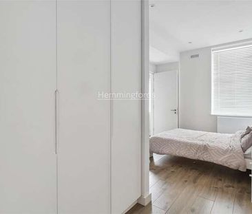 Rundell Crescent, Hendon, NW4 - Photo 2