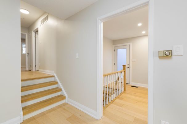 For Lease - 180 Mason Avenue, Bradford West Gwillimbury, Ontario - Photo 1