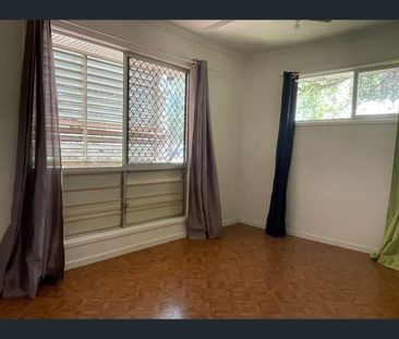 20 Belyando Avenue, Moranbah, Qld 4744 - Photo 4