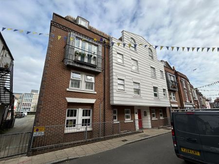 2 bedroom flat to rent - Photo 5