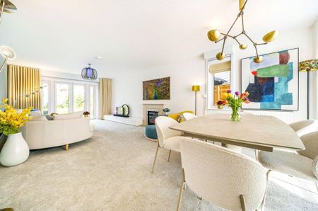 4 bedroom detached house to rent - Photo 4