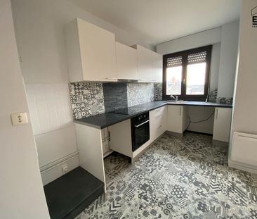 A louer CHATEAUROUX appartement de type 3 hyper centre ville - Photo 6