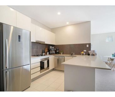 8 / 12 Loftus Street, Wollongong, NSW 2500 - Photo 5