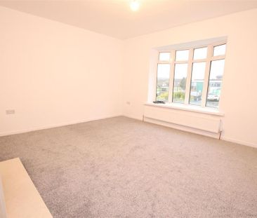 3 bedroom townhouse to rent - Photo 2