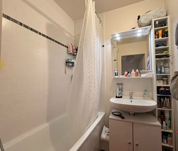 Appartement 2 pieces - residence calme - Photo 5