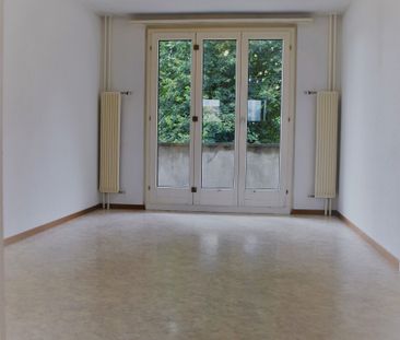 Close to the center and spacious balcony - Photo 6