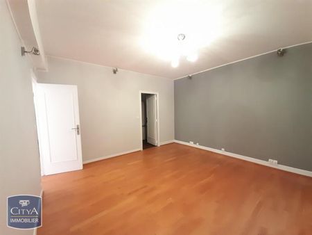 Location Appartement 5 pièces 178m² LE MANS 72000 - Photo 3