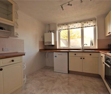2 bedroom maisonette to rent - Photo 4