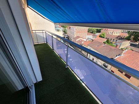 Location Appartement 2 pièces 45m² - Photo 4