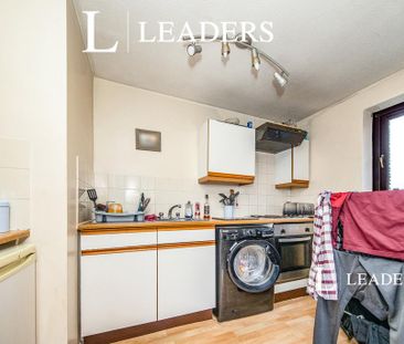 1 bedroom flat to rent - Photo 5