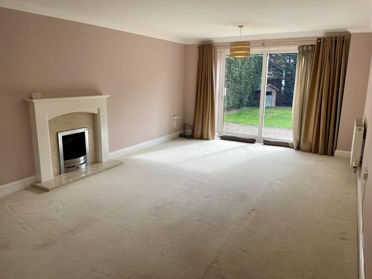 5 bedroom detached house to rent - Photo 1