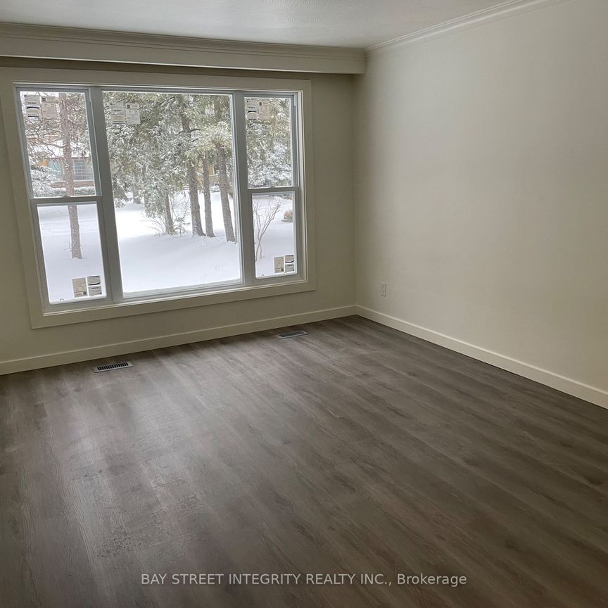 For Lease - 43 Fairglen Avenue, Toronto, Ontario - Photo 1