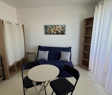 Location Appartement 1 pièce 14m² - Photo 2