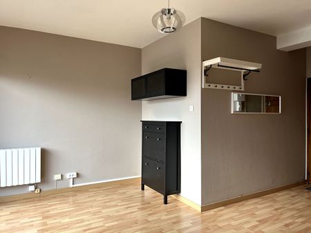 Apartment - Photo 4