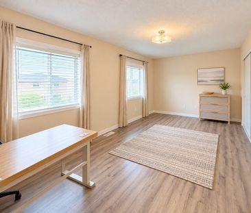 For Lease - 1786 Swan Street, Innisfil, Ontario - Photo 3