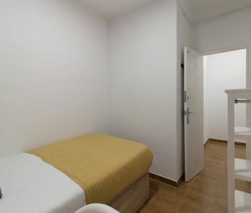 Carrer de Tossa, Barcelona, Catalonia 08032 - Photo 5