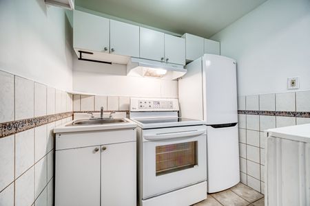 For Lease - 28 Kingslake Road Unit# Lower, Toronto, Ontario - Photo 5