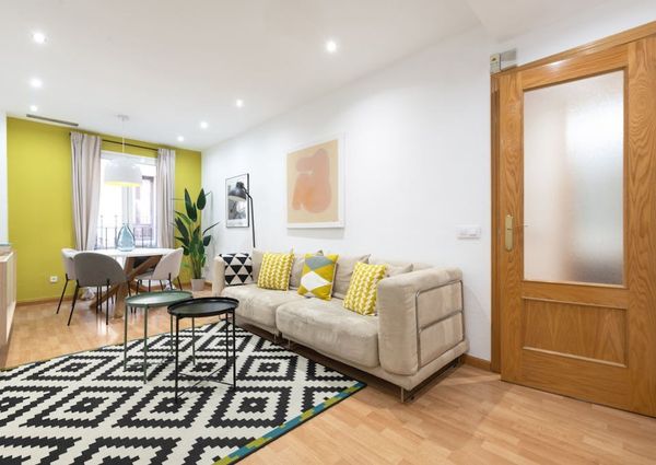 Calle del Espíritu Santo, Madrid, Community of Madrid 28004