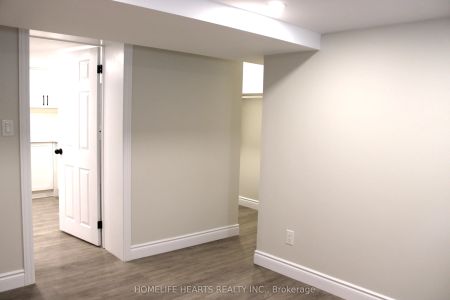 54 Vancamp Avenue - Photo 5